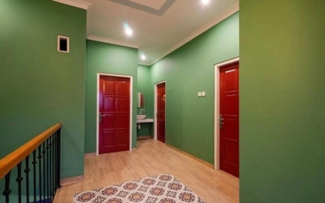 OYO 2224 Lousiana House
