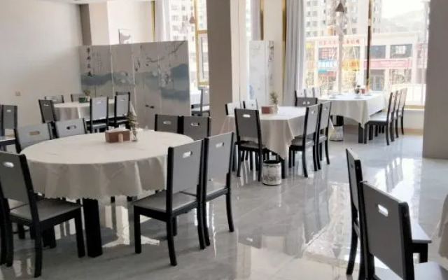Xingxian Binhe No. 1 Hotel