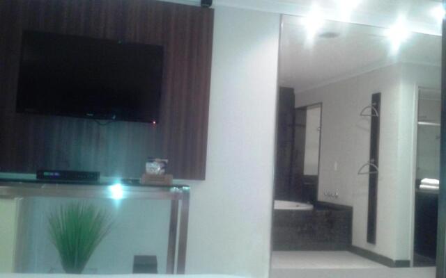 Toulouse Motel