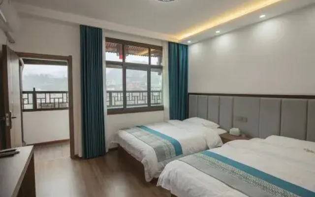Attraction Zhong Inn (Biancheng Chayu Scenic Area)