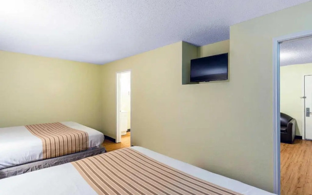 Hawthorn Extended Stay by Wyndham Lewisville