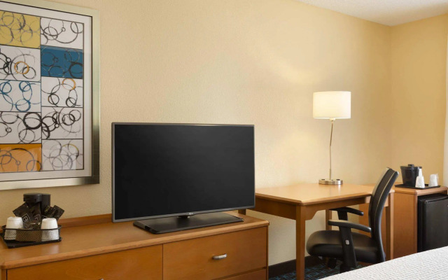 Fairfield Inn & Suites Dallas Plano