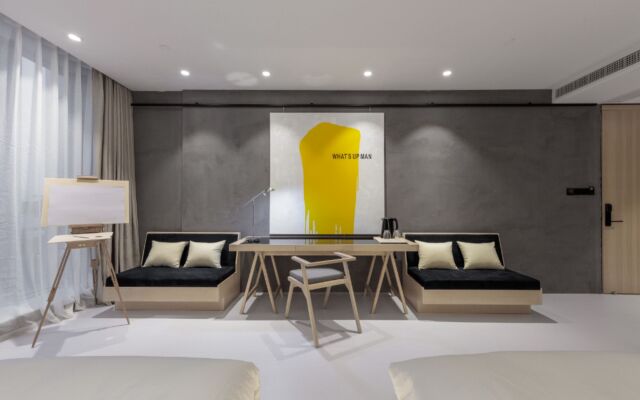 Wheat Youth Arts Hotel