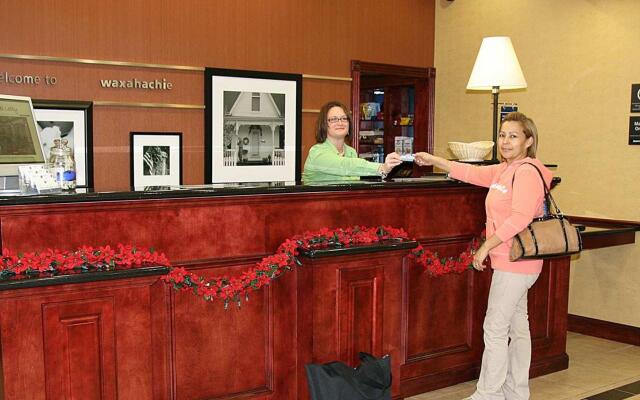 Hampton Inn & Suites Waxahachie
