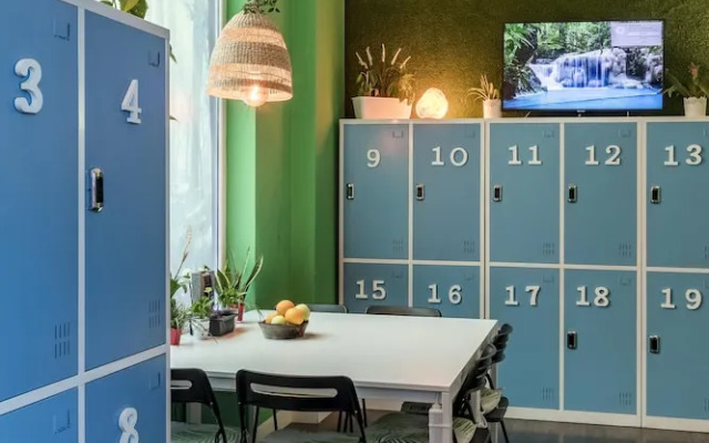 Oxygen Hostel