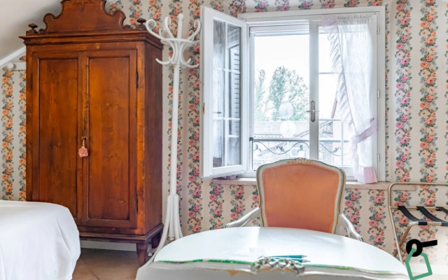 HOTIDAY Room Collection - Ferrara