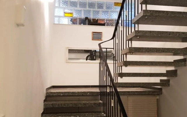 Blick über Krems mit Terrasse