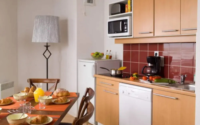 Comfortably Furnished Apartment With a sea View