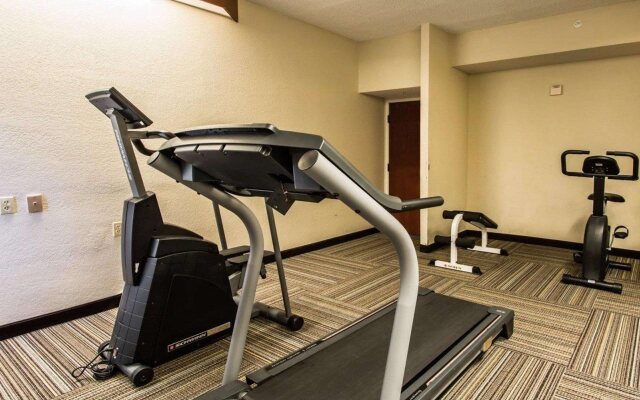 Sleep Inn Leesburg Chain of Lakes