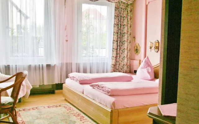 Hotel Landgasthof Falken