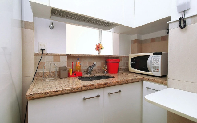 Quarto & Sala a 150m da Praia U052