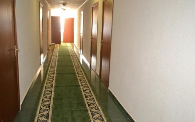 Zhassybi Hotel