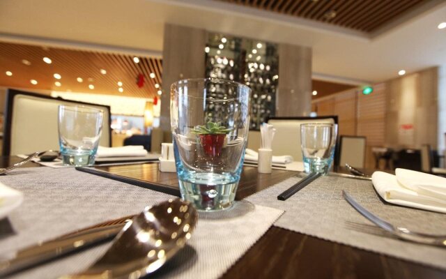 Expo Plaza Hotel Qingdao
