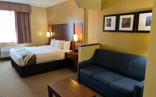 Quality Suites Midland North Loop 250