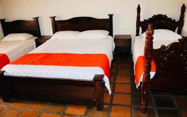 Finca Hotel El Meson