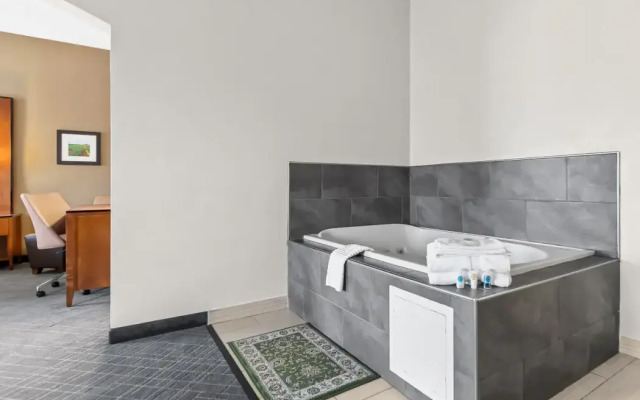 Comfort Suites Vincennes