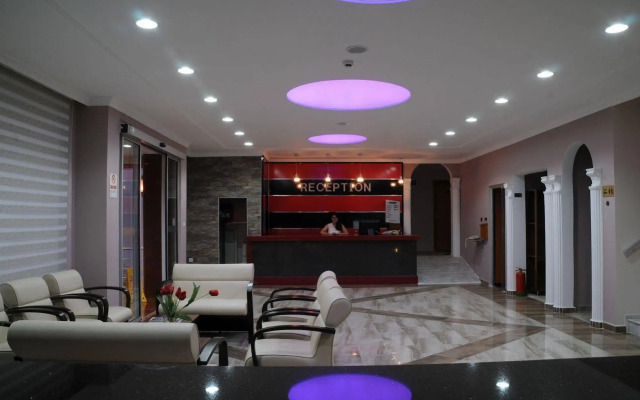 Rosy Hotel