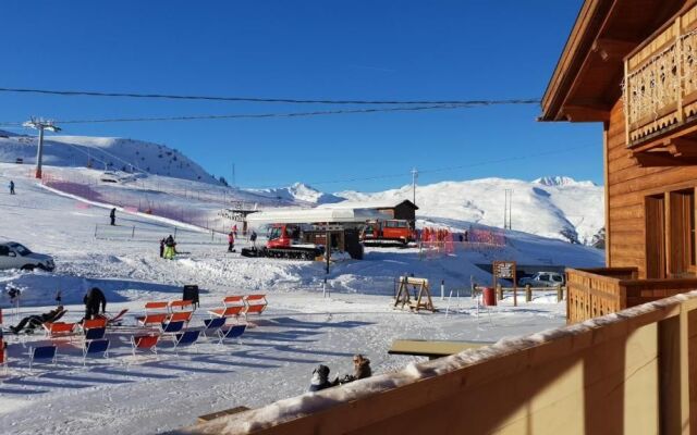 Alpino Lodge