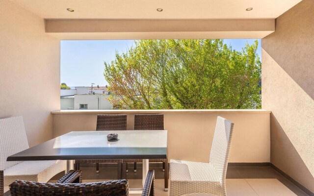 Amazing Apartment in Njivice With Wifi and 3 Bedrooms