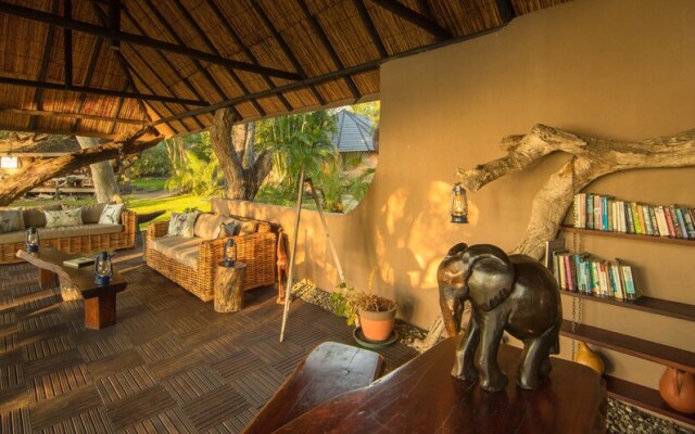Xaro Lodge