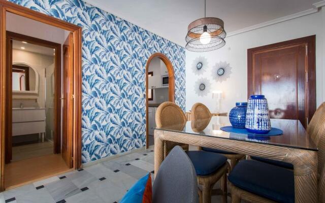 Holidays2Riviera Sea Side