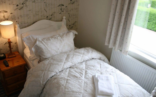 Overcliff Lodge