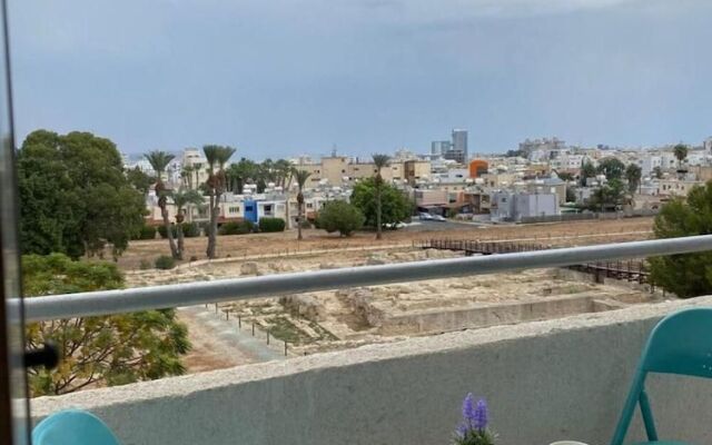 Larnaca Comfort Rooms