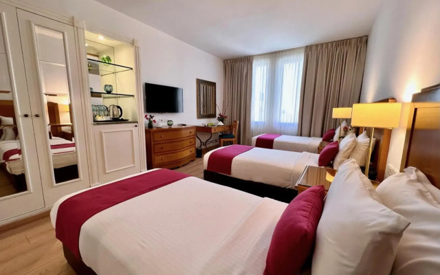Liwan Hotel