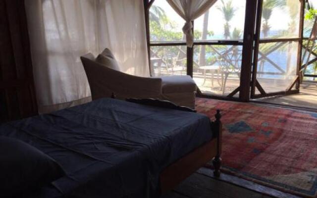 Cocos Camp