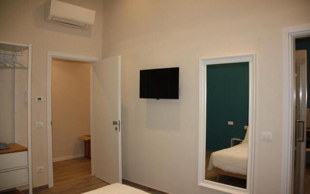 APP9 - rooms and apartments