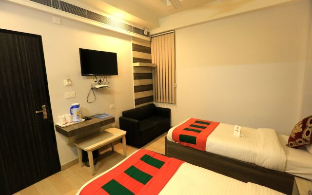 OYO 1793 Hotel SSJ International