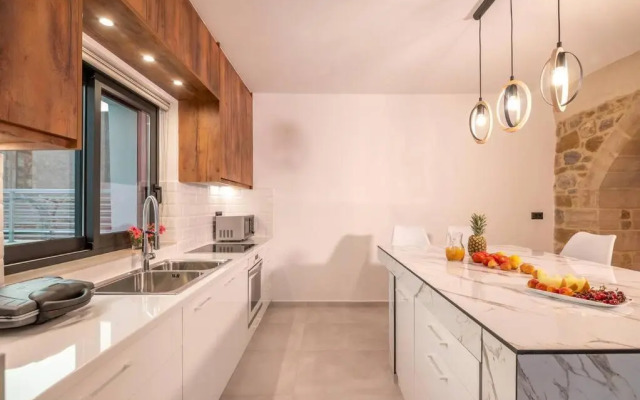 White House Boutique