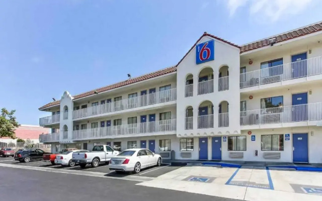 Motel 6 Watsonville, CA - Monterey Area
