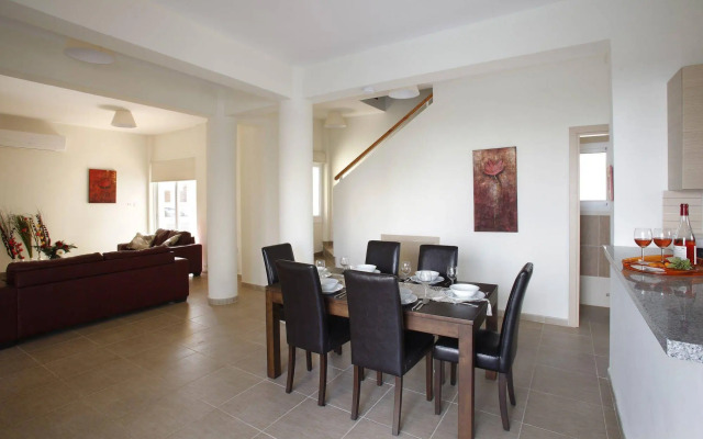 Protaras Delfini Villas