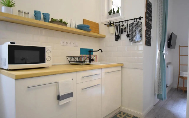 Standard Apartment by Hi5 - Fejer Gyorgy St