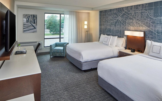 Courtyard by Marriott Minneapolis West