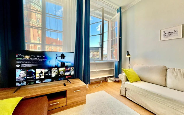 ROYAL 2 Old Town fast WiFi Netflix HBO AppleTV+