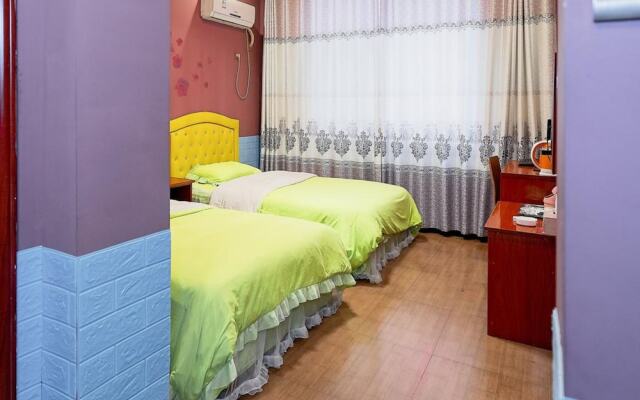 Zhangjiajie Memeda Theme Hotel