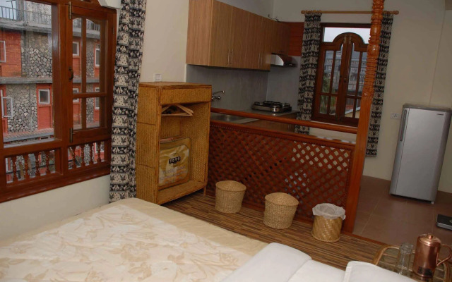Vardan Resort n' Apartment