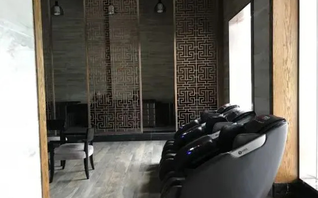 Tiantang Guzhai Holiday Hotel