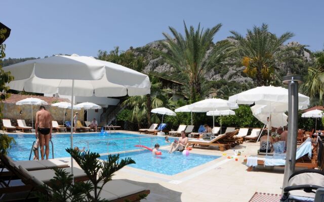 Aida Hotel