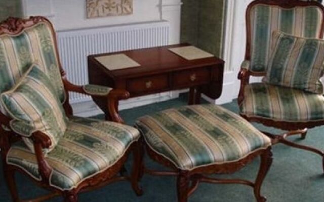 Hubert House Guesthouse