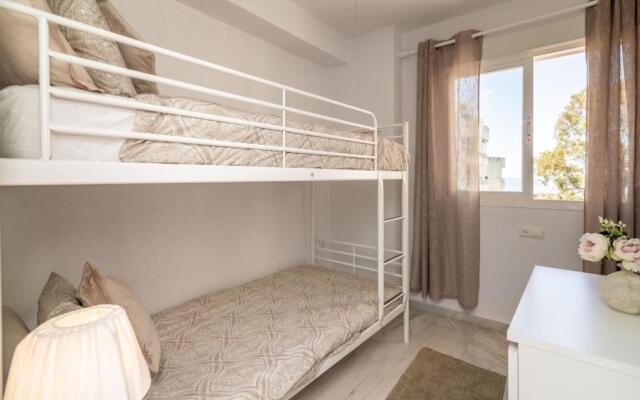 Marbella Lovely 3-bedroom Apartment 350 m Walk to the Beach