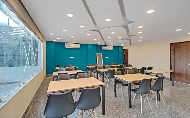 SilverKey Executive Stays 44787 Raja Park 1