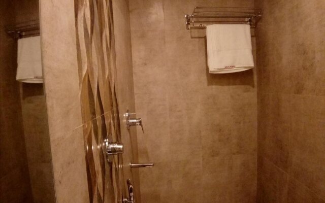 Hotel Emerald Inn Mumbai