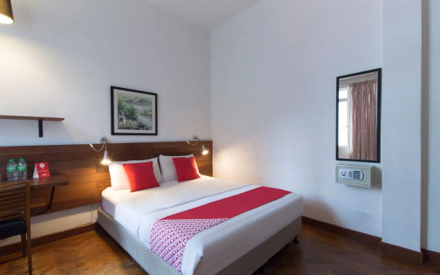 Lodge Paradize Hotel by OYO Rooms