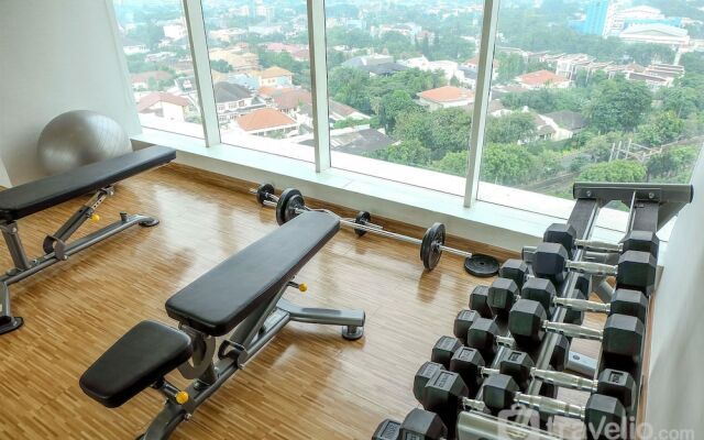 Spacious Four Winds Apartment with City View