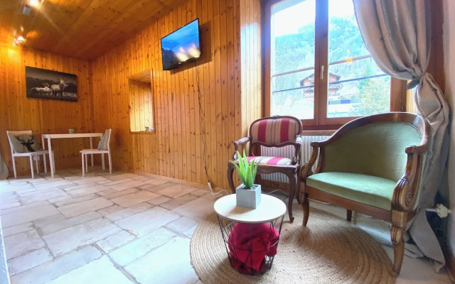 Studio cosy au centre du village