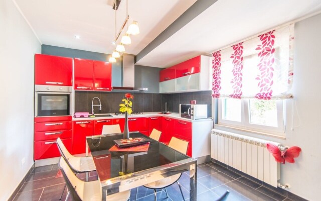 Holiday House Flego