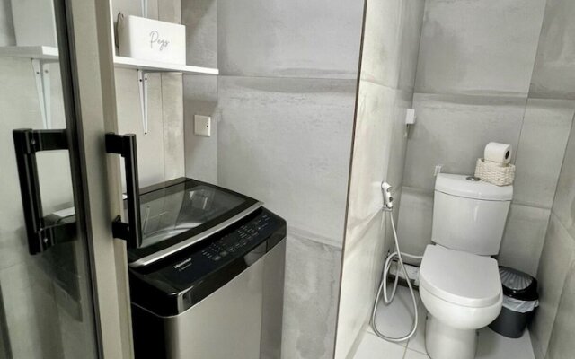 Captivating Brand New Apartment in Pereybere